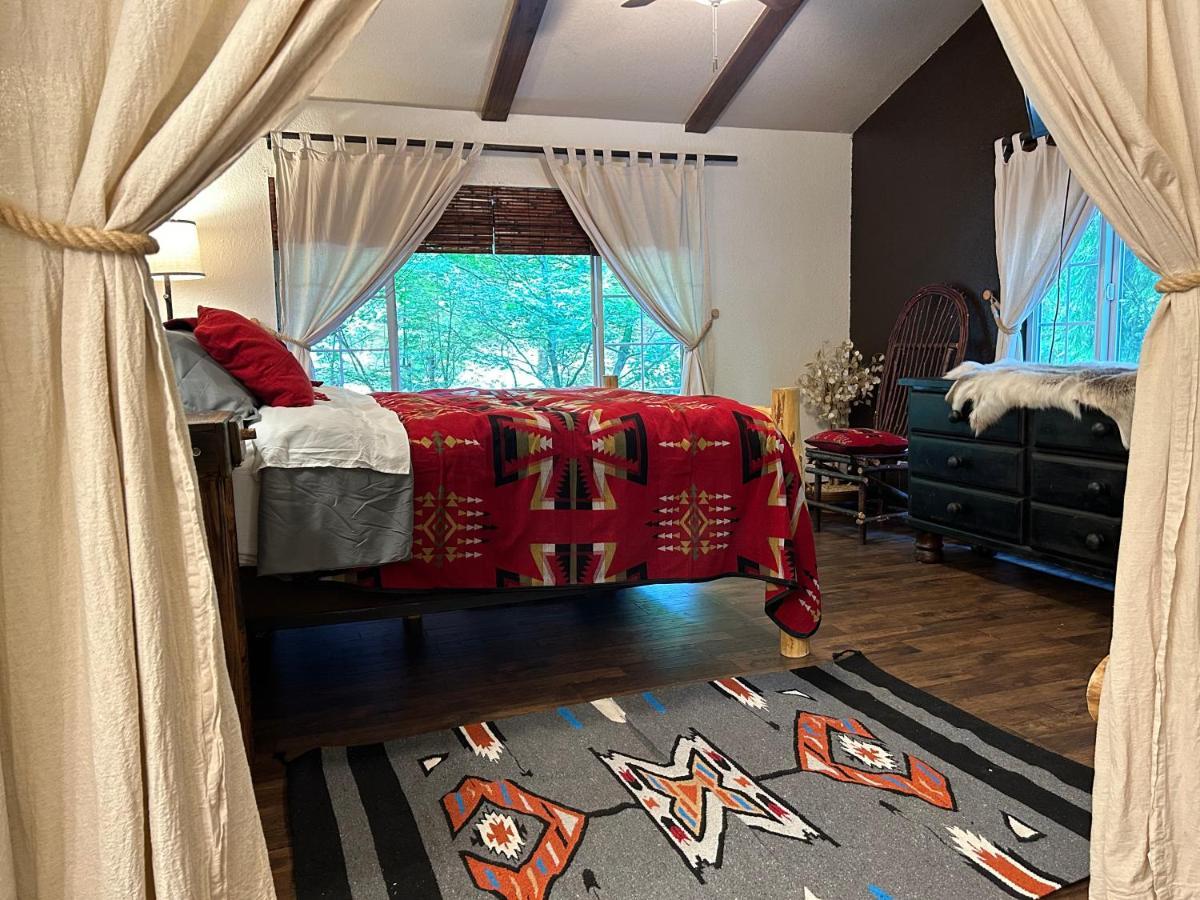 Cozy Bird House W Big Screen! Mount Hood Village Buitenkant foto